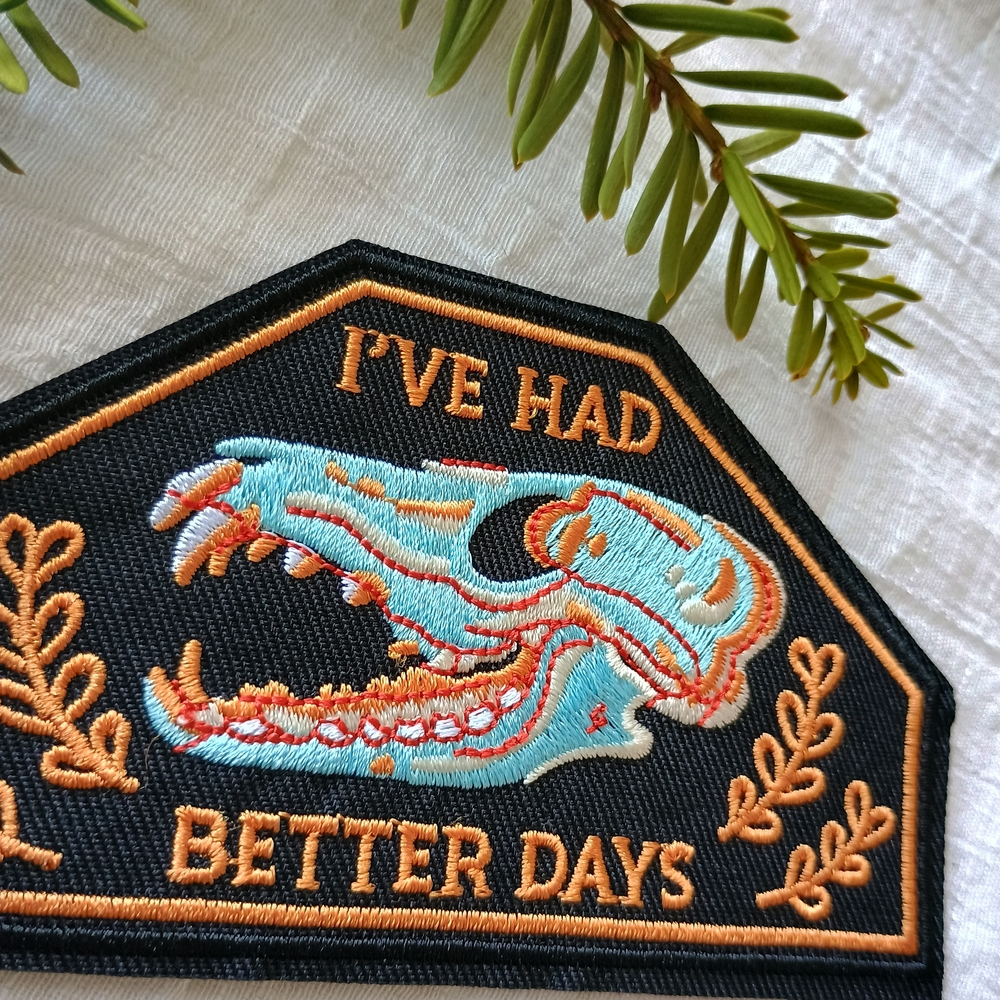 🔥 MEMENTO MORI 🔥 x 1 brightly colored maximalist Oddities & Curiosities Patch